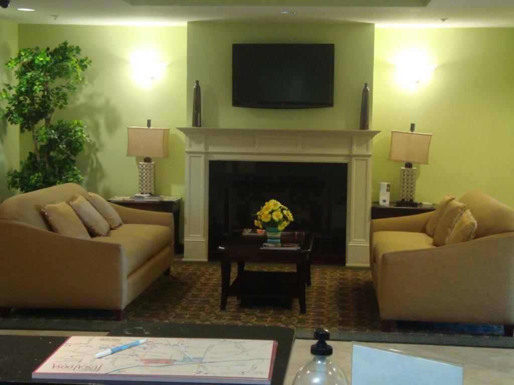Ambassador Inn & Suites Tuscaloosa Bagian luar foto